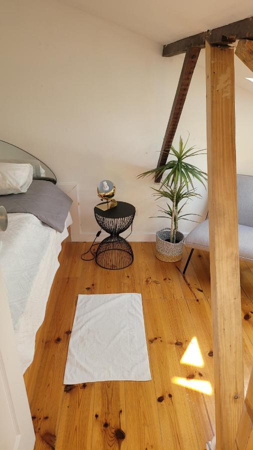 Litle Tiny Room In The Attic ลิสบอน ภายนอก รูปภาพ