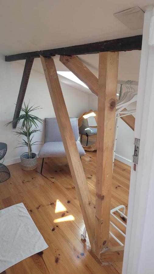 Litle Tiny Room In The Attic ลิสบอน ภายนอก รูปภาพ